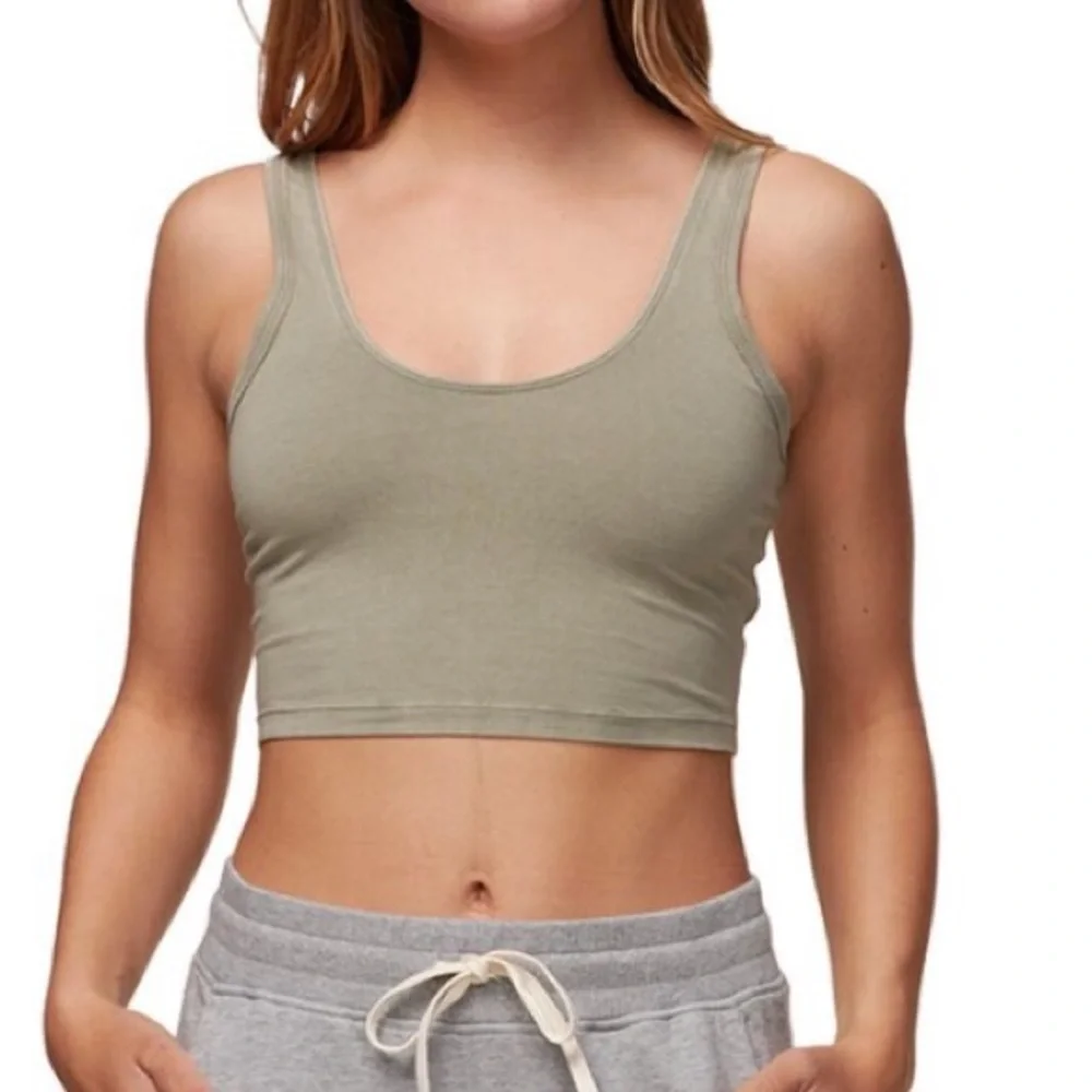NWT Free People Movement Hot Shot Crop size small khaki - Picture 1 of 6